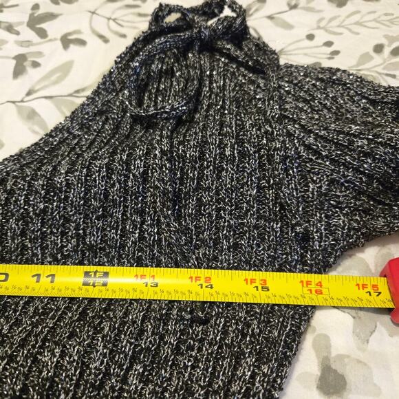 Endless Rose Cold Shoulder black sweater shoulder cut out Sold on Revolve Sz Lg - Picture 5 of 10